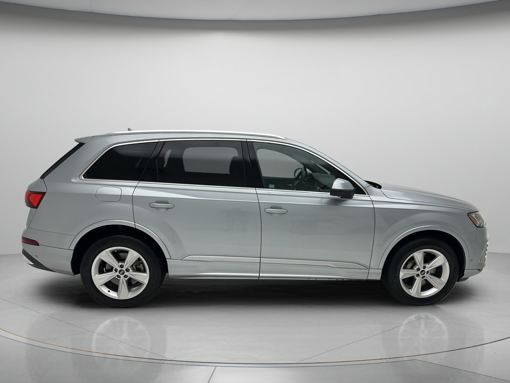 Used 2023 Audi Q7 2.0T Premium Plus w/ Premium Plus Package AWD/4WD image 6