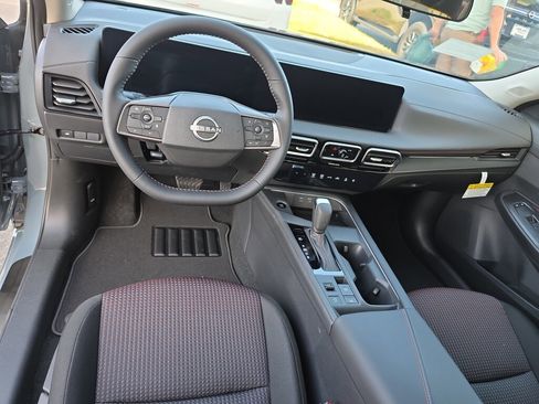 New 2026 Nissan Sentra SR image 4