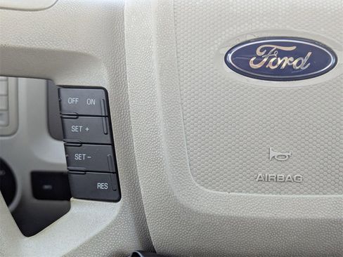 Used 2012 Ford Escape XLS image 15