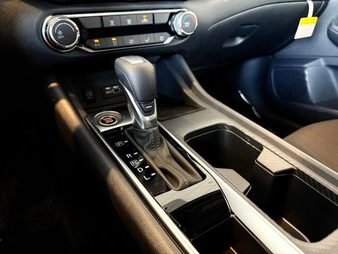 New 2025 Nissan Sentra SV w/ Trunk Package image 31