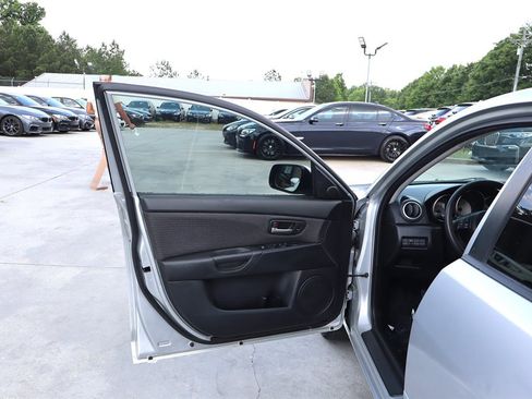 Used 2007 MAZDA MAZDA3 i Touring FWD image 27