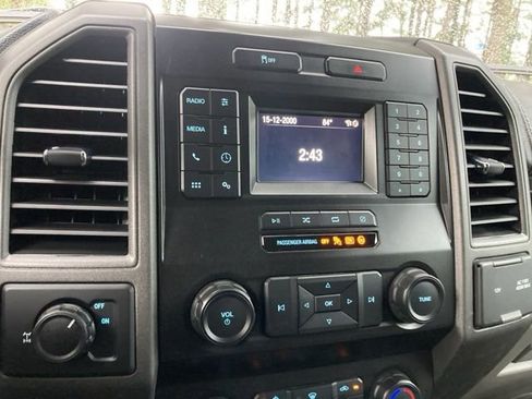 Used 2022 Ford F250 XL w/ Power Equipment Group image 27