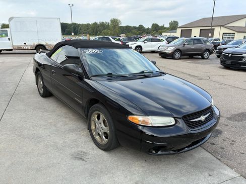 Used 2000 Chrysler Sebring JXI FWD image 3