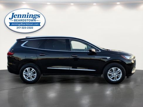 Used 2021 Buick Enclave Essence image 7