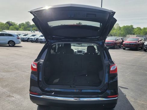 Used 2020 Chevrolet Equinox LT w/ Driver Convenience Package FWD image 11