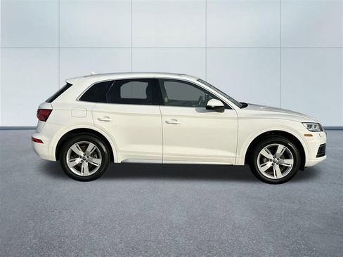 Used 2018 Audi Q5 2.0T Premium Plus w/ Premium Plus Package image 5