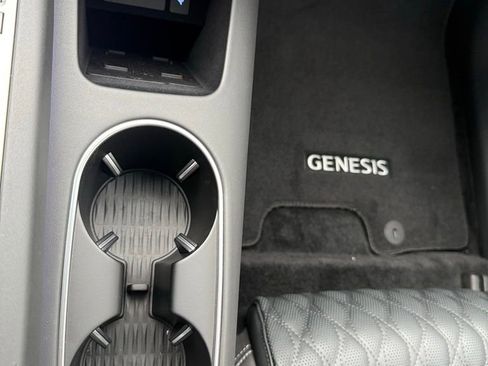 Used 2025 Genesis GV70 3.5T Sport w/ Sport Prestige Package image 21
