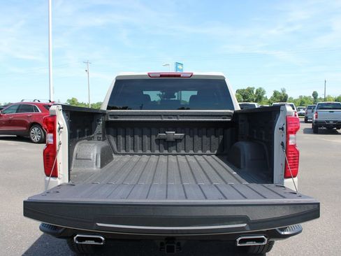 New 2026 Chevrolet Silverado 1500 Custom Trail Boss AWD/4WD image 16