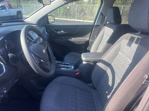 Certified 2023 Chevrolet Equinox LT FWD image 10