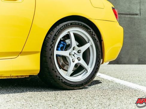 Used 2001 Honda S2000 image 43