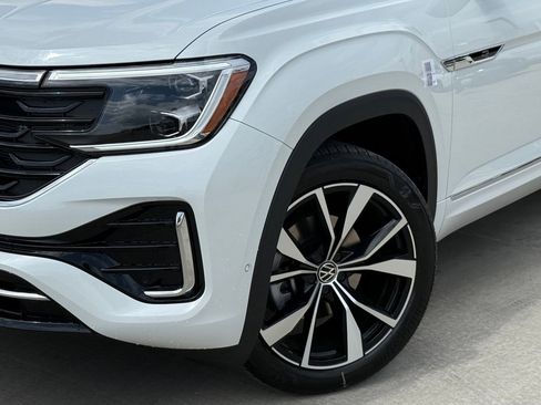 New 2026 Volkswagen Atlas SEL Premium R-Line AWD/4WD image 3