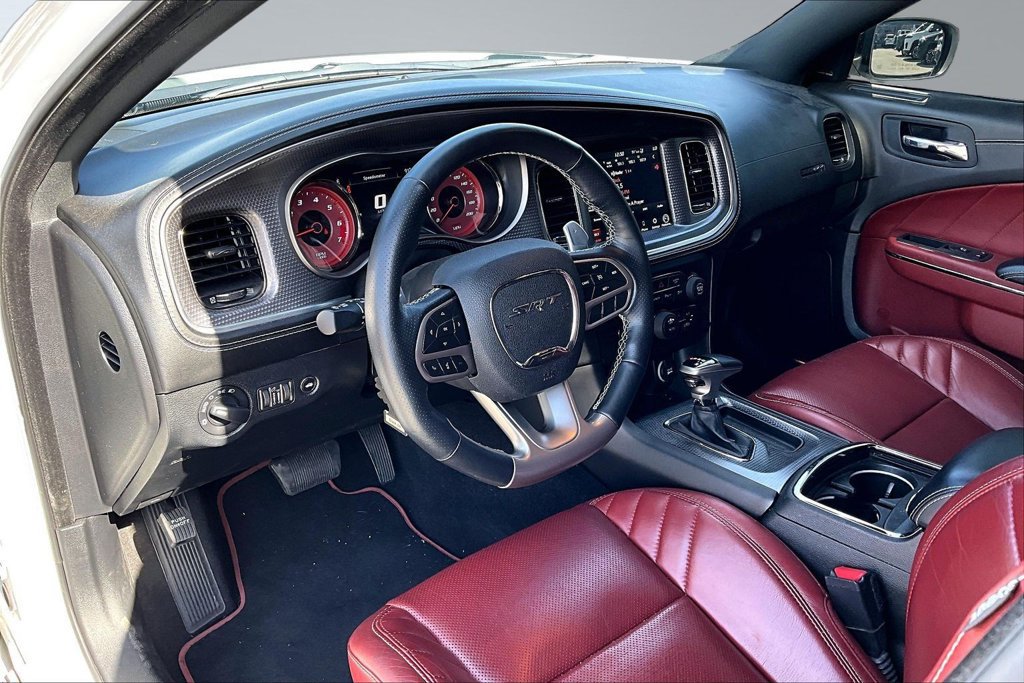 Used 2022 Dodge Charger SRT Hellcat w/ Harman/Kardon Audio Group RWD image 4