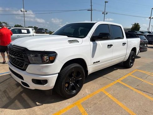 Used 2024 RAM 1500 Big Horn AWD/4WD image 1