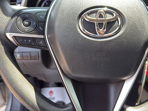 Used 2023 Toyota Camry LE FWD image 11