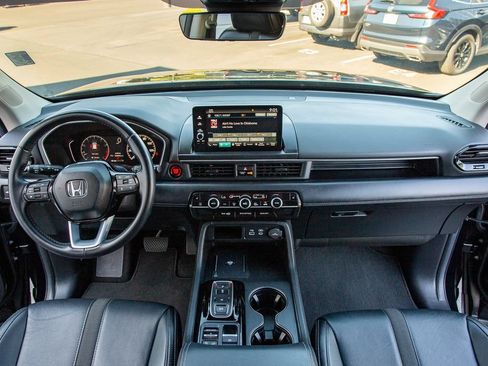Used 2025 Honda Pilot EX-L image 23