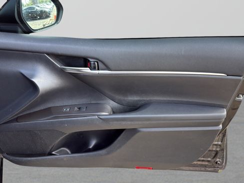 Used 2024 Toyota Camry SE FWD image 21