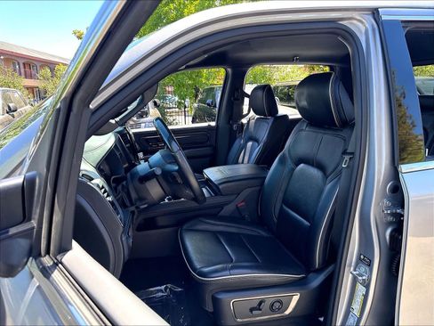 Used 2022 RAM 1500 Limited AWD/4WD image 21