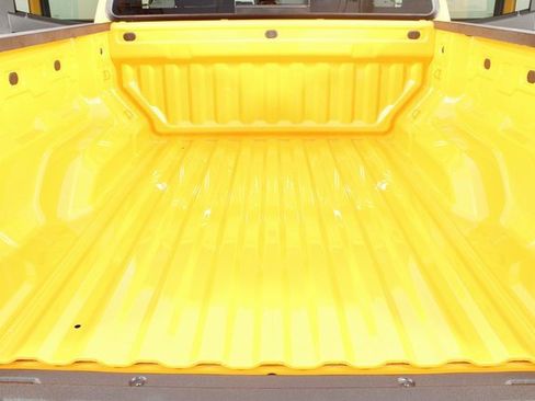 New 2026 GMC Canyon AT4 w/ AT4 Premium Package image 18