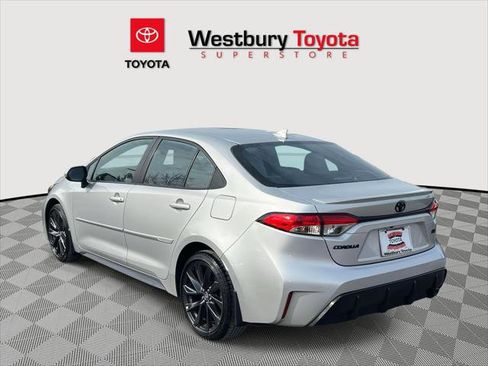 Certified 2024 Toyota Corolla SE image 9