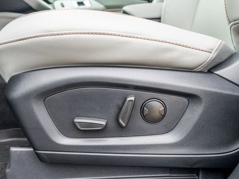 New 2026 Ford Explorer Active w/ Active Comfort Package image 84