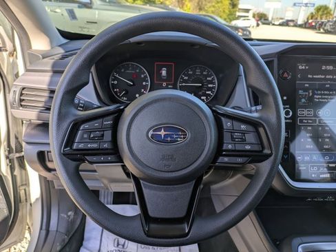 Used 2024 Subaru Crosstrek 2.0i Premium image 15