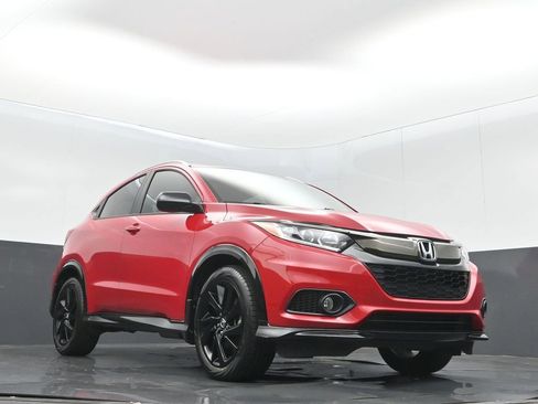 Certified 2022 Honda HR-V Sport image 10