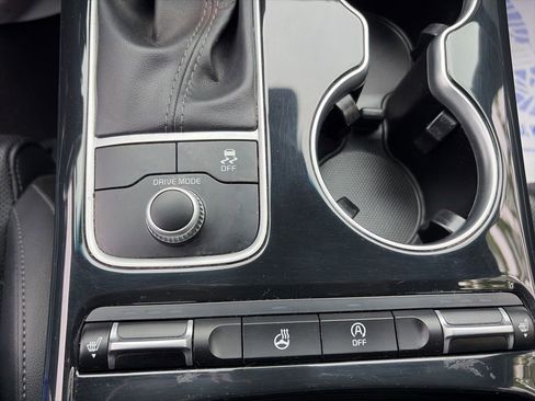 Used 2020 Kia Stinger GT-Line AWD/4WD image 11