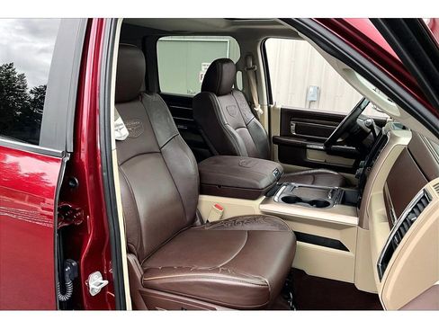 Used 2017 RAM 2500 Longhorn w/ Convenience Group AWD/4WD image 7