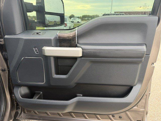 Used 2022 Ford F350 Lariat w/ Lariat Ultimate Package AWD/4WD image 41