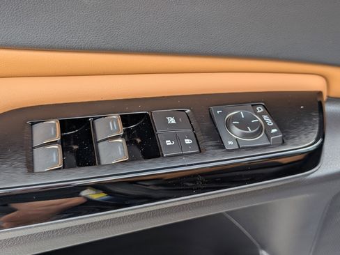 Certified 2023 Lexus ES 350 w/ Premium Package FWD image 19