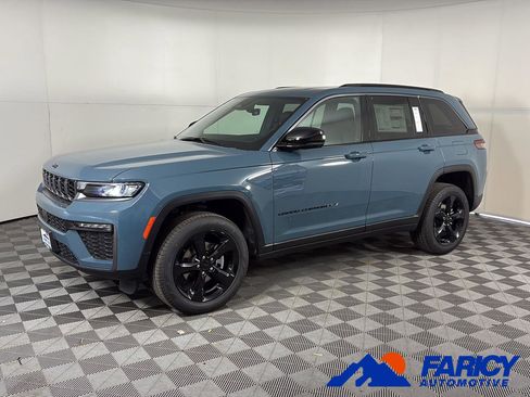 New 2026 Jeep Grand Cherokee Limited w/ Limited Altitude Package AWD/4WD image 1