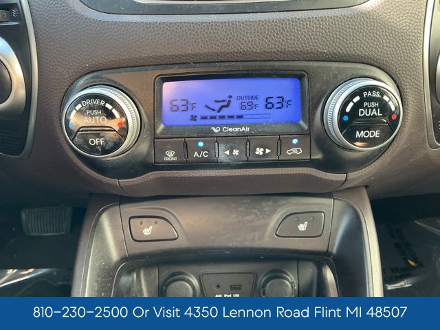Used 2011 Hyundai Tucson Limited AWD/4WD image 25