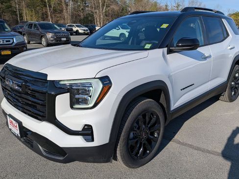 New 2026 GMC Terrain Elevation w/ Elevation Premium Package AWD/4WD image 3