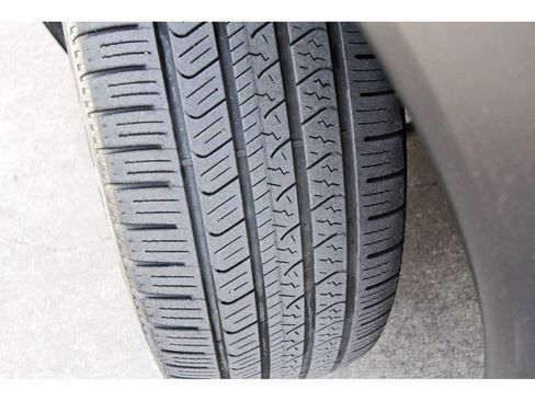 Used 2021 Nissan Rogue SL image 28