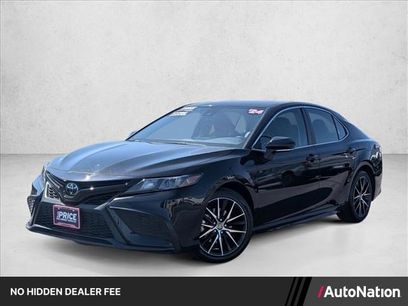 Used 2024 Toyota Camry SE w/ Cold Weather Package