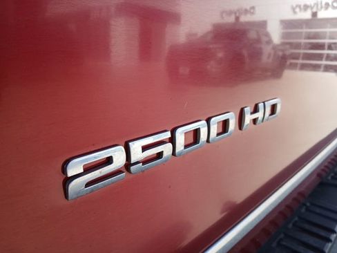Used 2019 Chevrolet Silverado 2500 LTZ w/ Duramax Plus Package AWD/4WD image 10