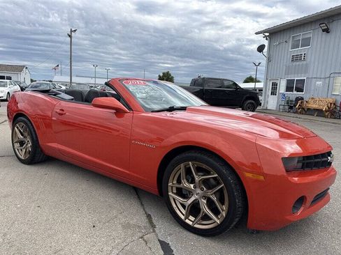 Used 2013 Chevrolet Camaro LT RWD image 2