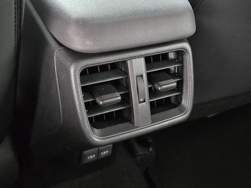 Certified 2024 Lexus UX 250h FWD image 18