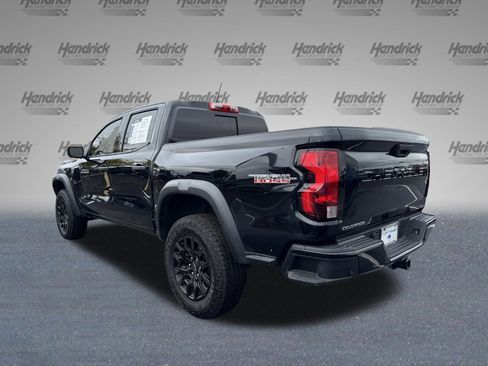 Certified 2024 Chevrolet Colorado Trail Boss w/ Technology Package image 8