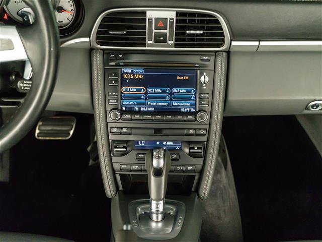 Used 2011 Porsche 911 Turbo AWD/4WD image 28