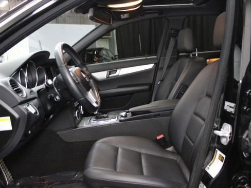 Used 2014 Mercedes-Benz C 250 Sedan image 9