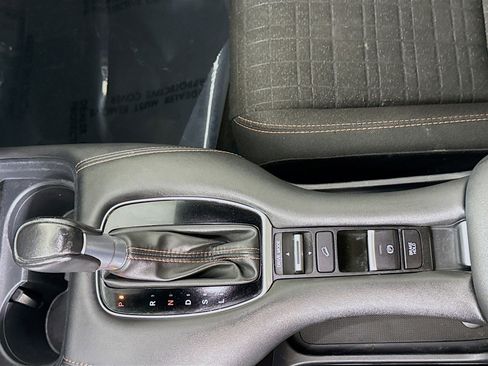 Used 2023 Honda HR-V Sport image 20