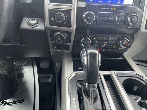 Used 2019 Ford F150 Lariat image 50