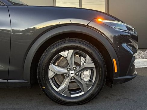 Used 2021 Ford Mustang Mach-E Select image 12