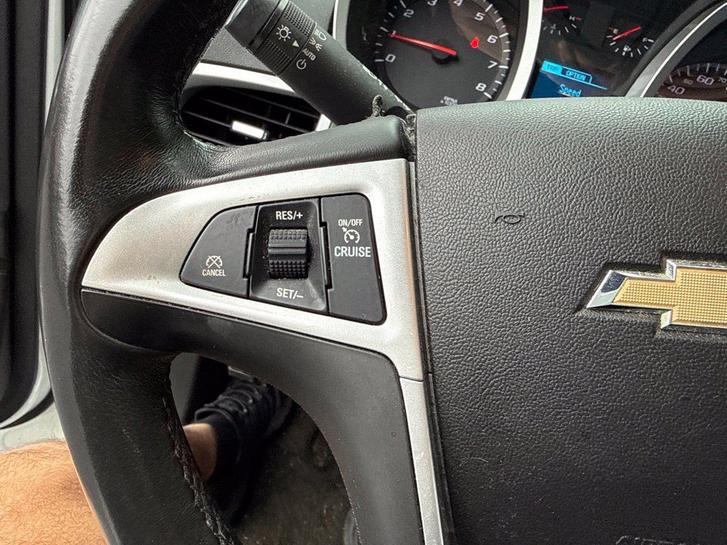 Used 2013 Chevrolet Equinox LT w/ Driver Convenience Package FWD image 13