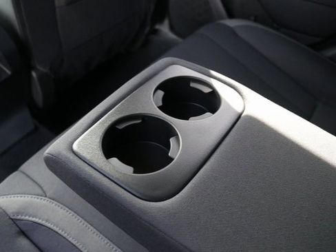 Used 2025 Subaru Crosstrek 2.0i Premium w/ Convenience Package #2 image 17