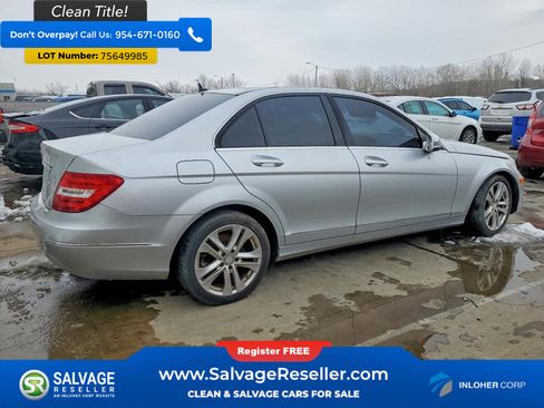 Used 2013 Mercedes-Benz C 250 Sedan 4 Door image 4