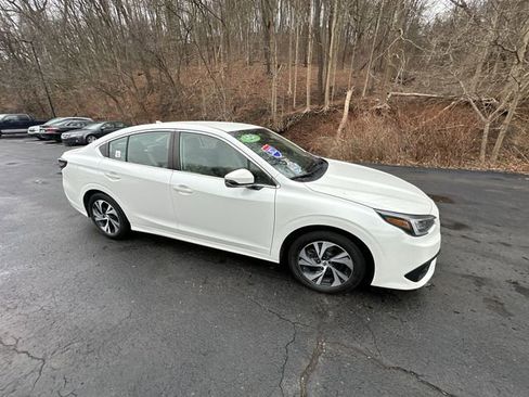 Used 2022 Subaru Legacy Premium image 11