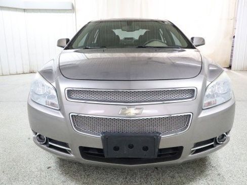 Used 2010 Chevrolet Malibu LTZ w/ HFV6 Engine Package image 7
