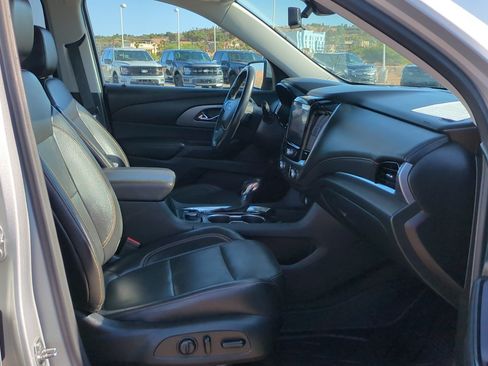 Used 2021 Chevrolet Traverse Premier w/ LPO, 'HIT The Road' Package FWD image 30
